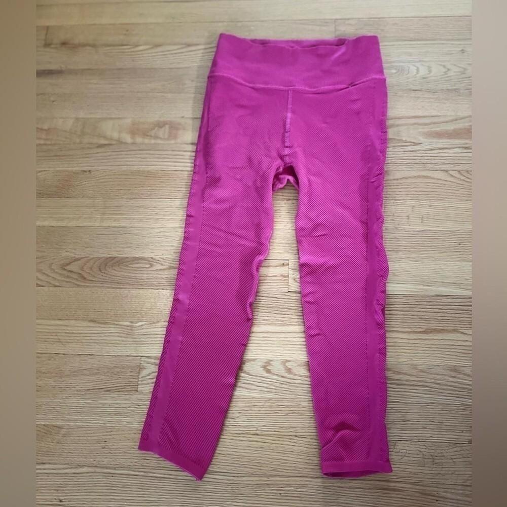 Free‎ people pink ribbed cropped leggings